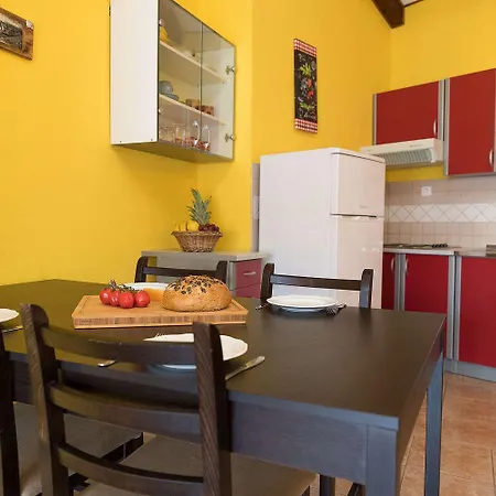 Einzigartiges Nur 300 Meter Zum Mit Meerblick, Privatem Balkon, Waschmaschine *