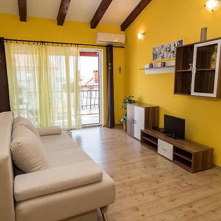 Einzigartiges Nur 300 Meter Zum Mit Meerblick, Privatem Balkon, Waschmaschine Apartament