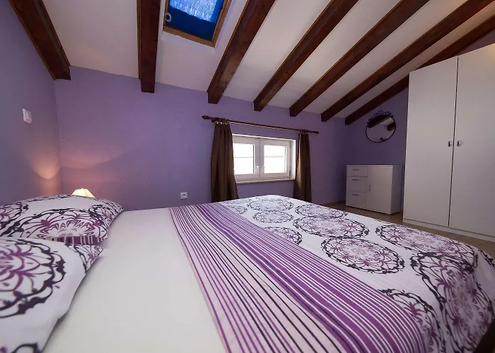 Einzigartiges Nur 300 Meter Zum Mit Meerblick, Privatem Balkon, Waschmaschine * Crikvenica