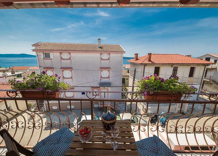 Einzigartiges Nur 300 Meter Zum Mit Meerblick, Privatem Balkon, Waschmaschine Daire Crikvenica