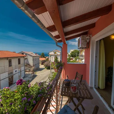 Lejlighed Einzigartiges Nur 300 Meter Zum Mit Meerblick, Privatem Balkon, Waschmaschine Crikvenica