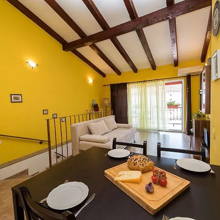 Lejlighed Einzigartiges Nur 300 Meter Zum Mit Meerblick, Privatem Balkon, Waschmaschine Crikvenica