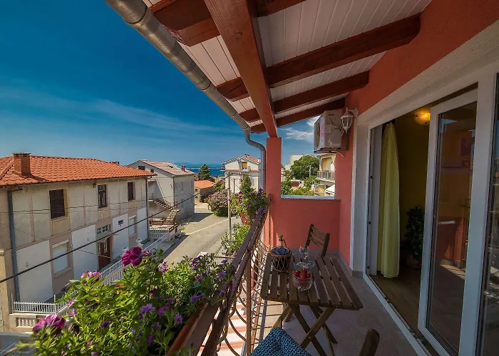 Apartament Einzigartiges Nur 300 Meter Zum Mit Meerblick, Privatem Balkon, Waschmaschine Crikvenica